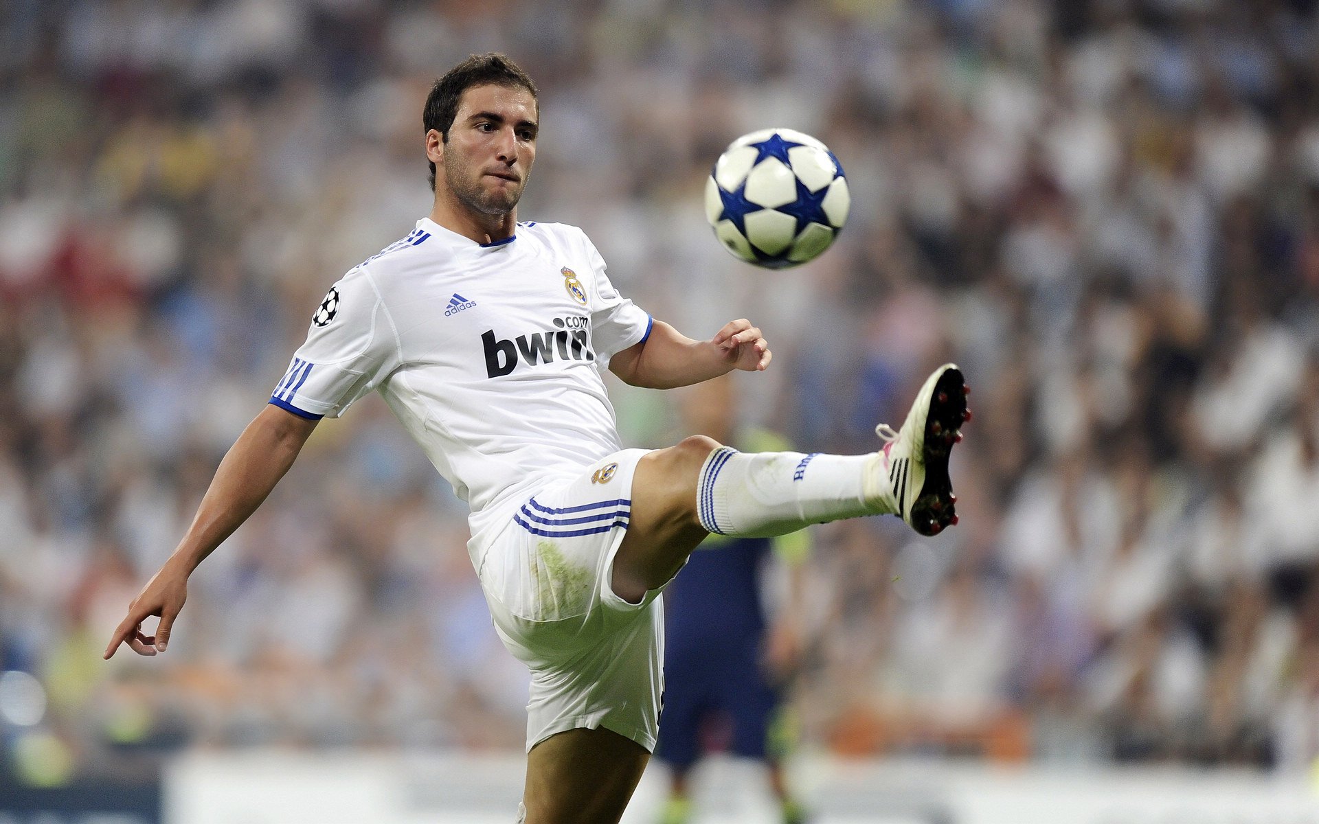 世界排名争夺战之夜,利拉德成为胜负手