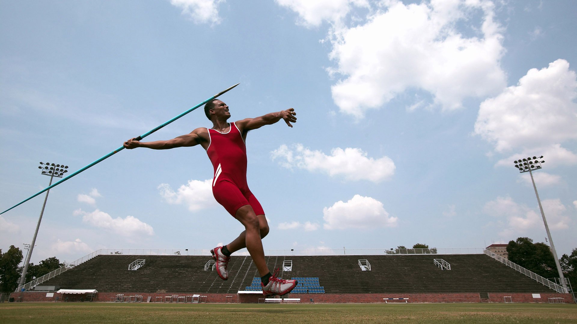 阿尔卡拉斯ATP总决赛力克法网冠军,刷新纪录开启新时代