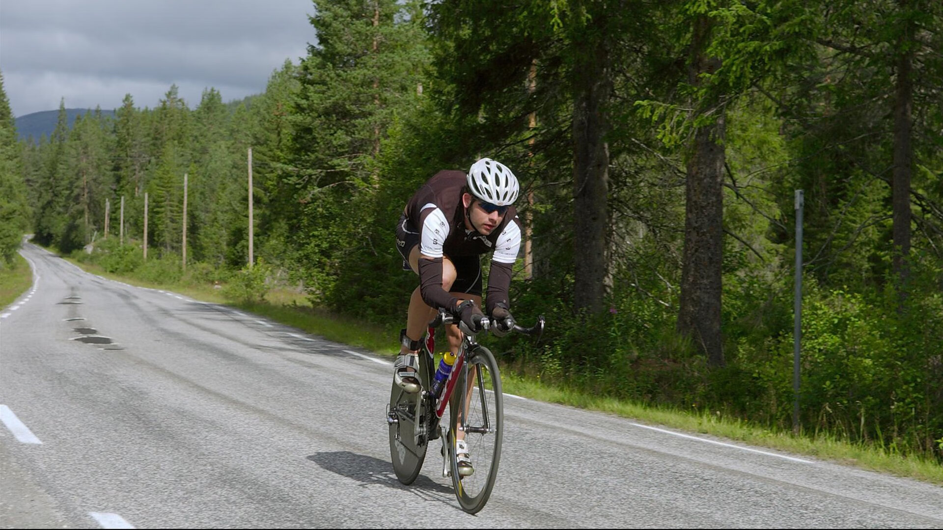 从戴维斯杯到年终总决赛,梅德韦杰夫如何用关键制胜改写网坛叙事